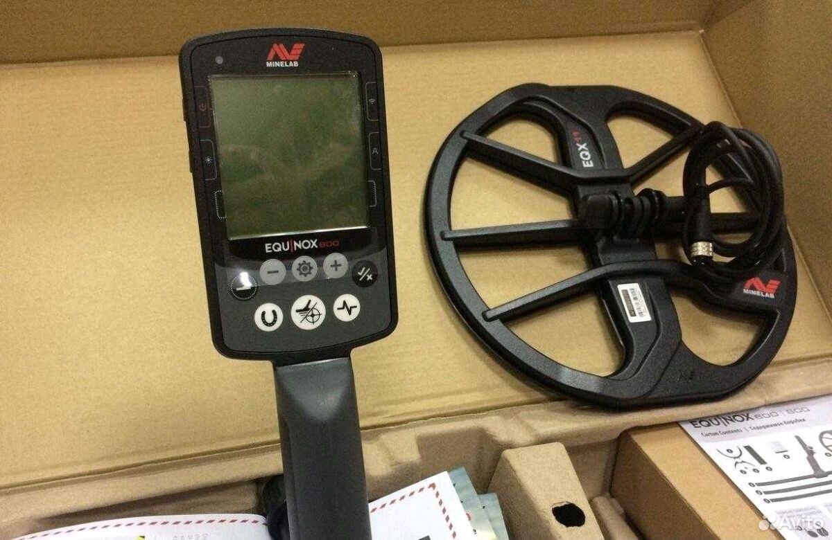 Металлоискатель авито минелаб. Minelab Equinox 800. Металлоискатель Эквинокс 800. Металлоискатель Minelab Equinox 600. Металлоискатель б/у Minelab Equinox 800.