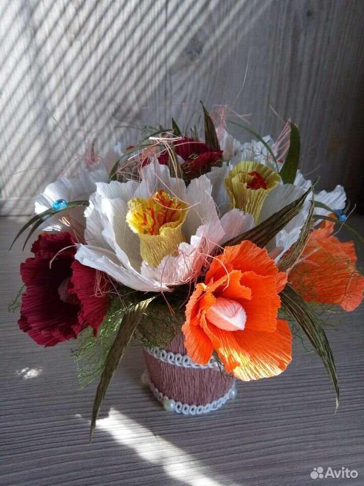 Сладкий букет из цветов с конфетами купить на Зозу.ру - фотография № 3