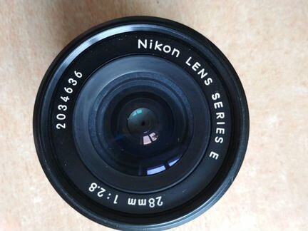 Nikon 28mm 2.8f
