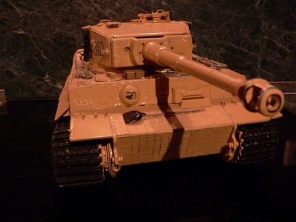 Танк тигр-1, Масштабная модель 1:16