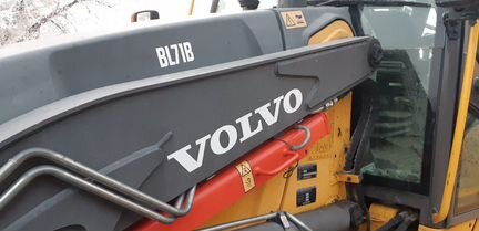 Volvo экскаватор погрузчик bl71b