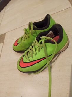 Футзалки Nike 28,5