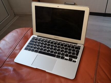 Apple MacBook Air 11 (Core i5)