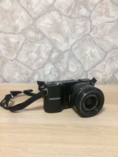 Беззеркальный фотоаппарат SAMSUNG NX1000