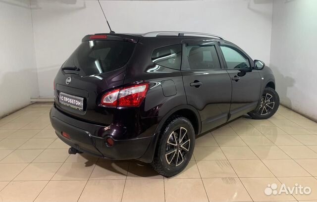 Nissan Qashqai+2 `2010