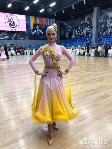 Платье для бальных танцев стандарт