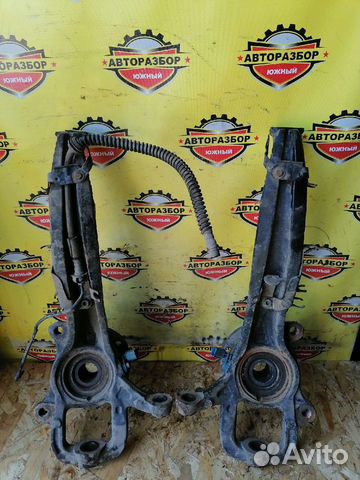 Кулак поворотный передний Volkswagen Toureg 3.2