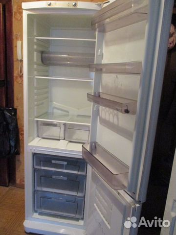 Части от холодильника ariston MBA2185