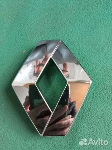 Значок на бампер логан с 2010 года