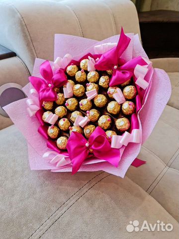 Сладкие букеты из конфет