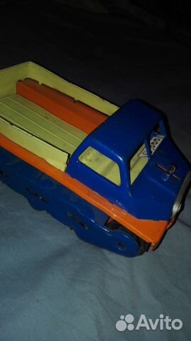 Машина на батарейке