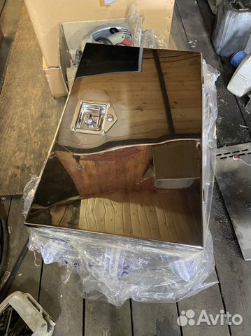 Инструментальный ящик на грузовик