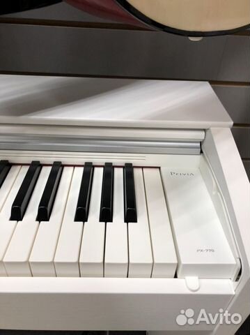 Цифровое пианино casio (корпусное )