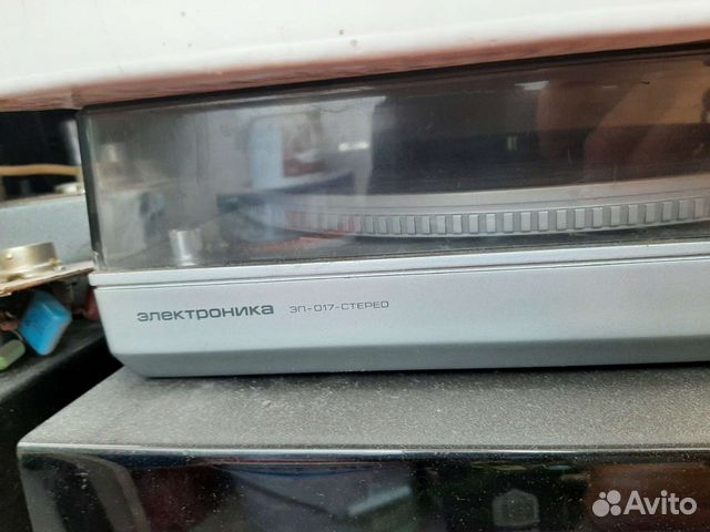 Проигрыватель винила электроника 017