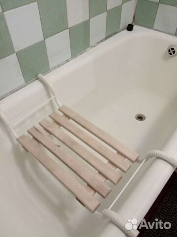Сиденье на ванну