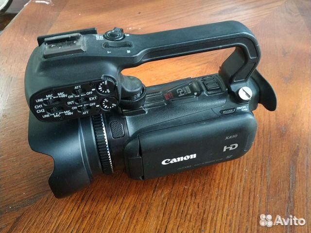 Видеокамера canon XA-10