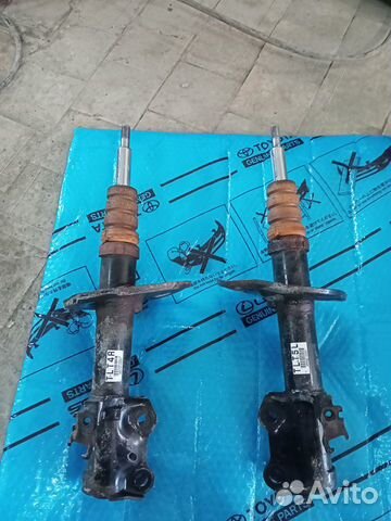 Амортизаторы toyota Auris