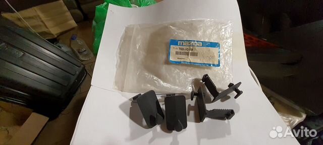 Крепеж для ковриков оригинал для mazda cx 9