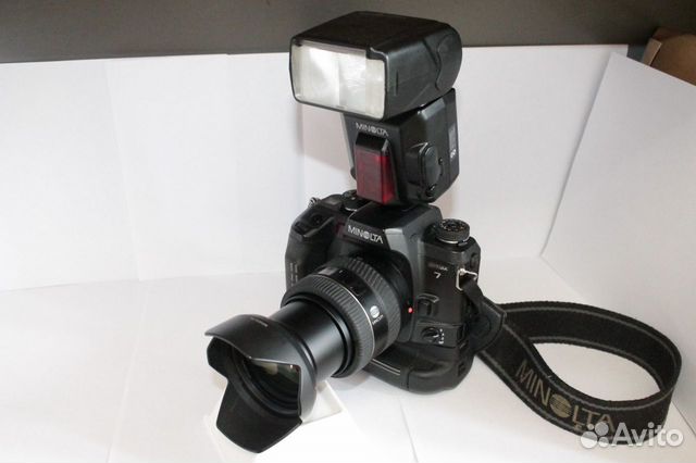 Пленочный зеркальный фотоаппарат Minolta Dynax 7