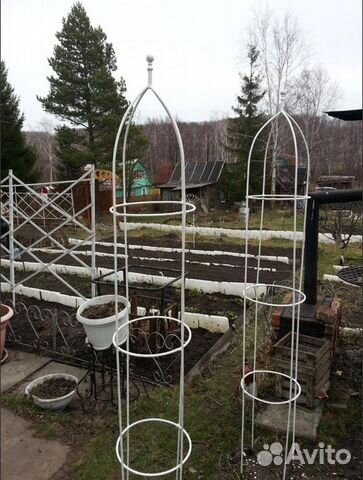 Колонна под вьющиеся растения