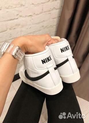 Кроссовки Nike Blazer Mid 77