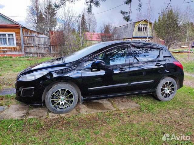 Peugeot 308 1.6 МТ, 2011, 178 000 км