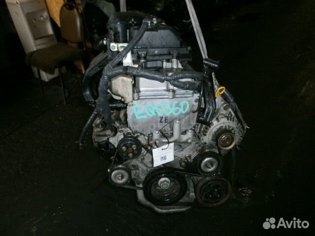 Двигатель Nissan March CR12DE кузов K12 oemEQ0360