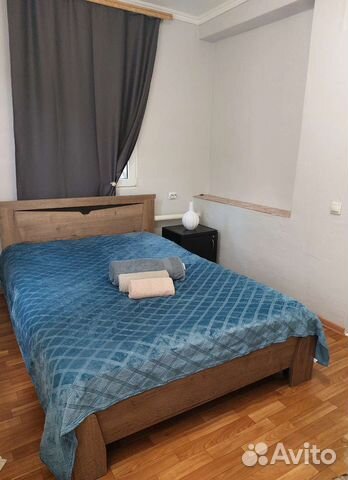 

2-к. квартира, 70 м², 1/3 эт.
