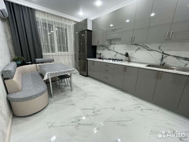 

2-к. квартира, 72 м², 5/9 эт.