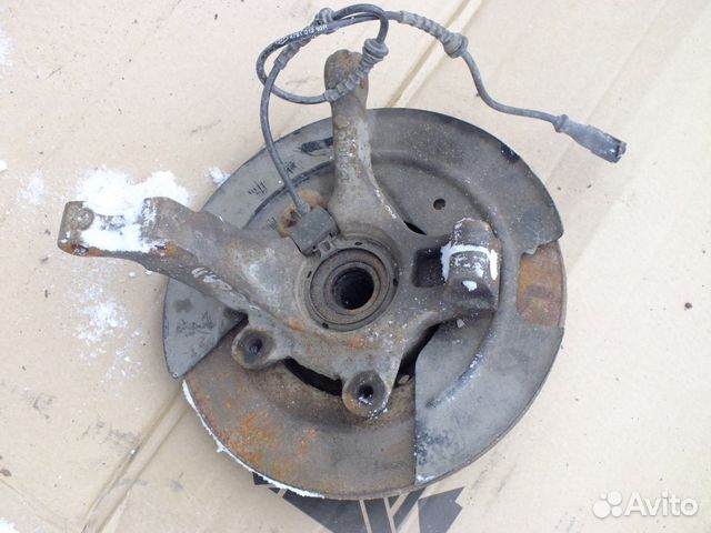 Кулак поворотный Renault Logan