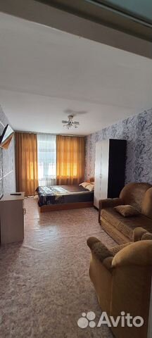 

1-к. квартира, 42 м², 2/9 эт.