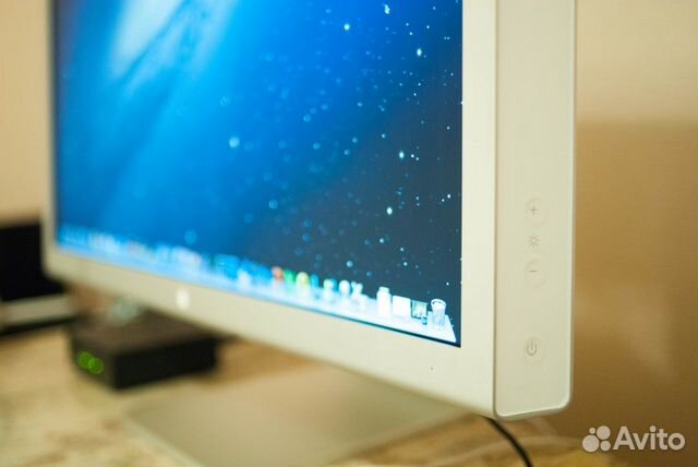 Cinema display 30 Cinema display 30