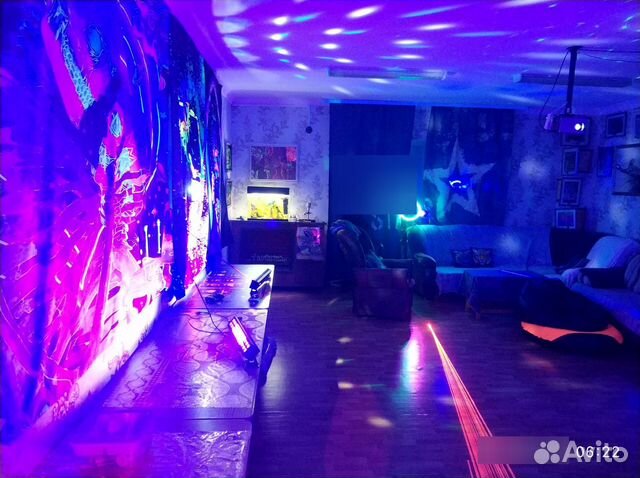 

10-к. и более коттедж, 600 м²