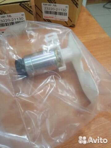 Насос топливный Toyota 23220-21130 1NZ 2SZ 1ZR-FE Насос топливный Toyota 23220-21130 1NZ 2SZ 1ZR-FE
