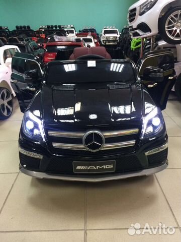 Детский электромобиль Mercedes GL63, черный глянец Детский электромобиль Mercedes GL63, черный глянец
