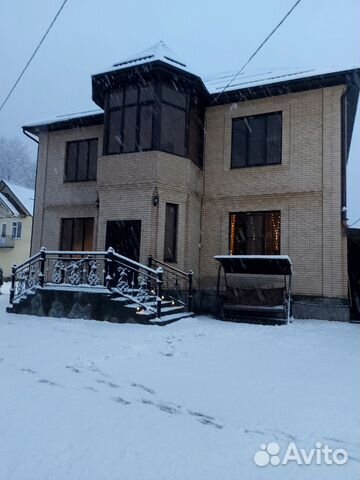 

4-к. дом, 290 м²