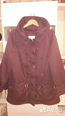 Куртка женская осень/весна. На 50/52 размер Куртка женская осень/весна. На 50/52 размер