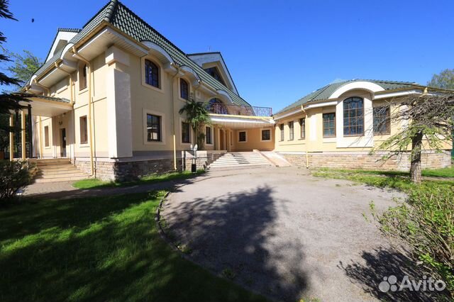 

8-к. коттедж, 650 м²