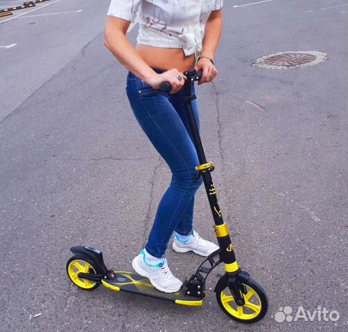Самокат Traffic-230 два амортизатора.Новый 2018 Самокат Traffic-230 два амортизатора.Новый 2018