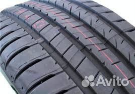 Bridgestone alenza 001 235/50R19 V