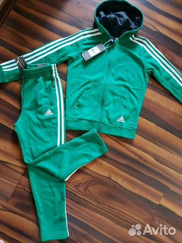 Спортивный костюм Adidas новый детский 164 и 170 р Спортивный костюм Adidas новый детский 164 и 170 р