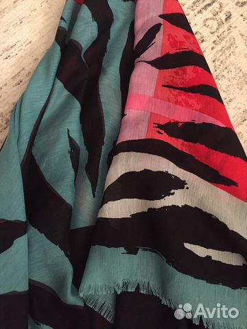 Шикарный платок Balenciaga шерсть, шёлк