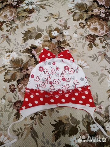 Шапочки на девочку