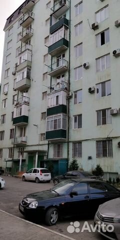 2-к квартира, 70 м², 1/10 эт.