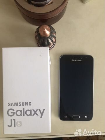 SAMSUNG Galaxy J1 6