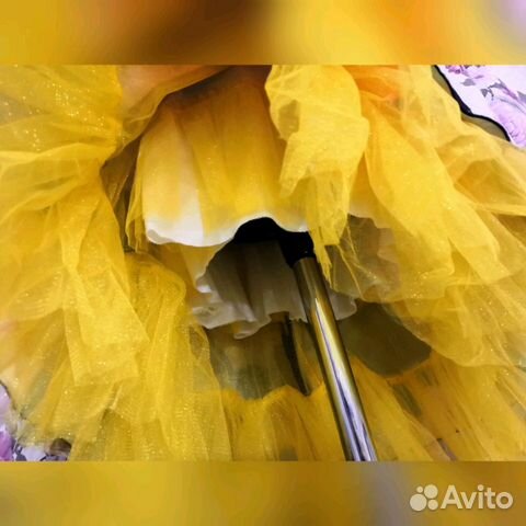 Пышное платье Стиляги рисунок цветы со шлейфом 128 Пышное платье Стиляги рисунок цветы со шлейфом 128