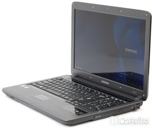 Ноутбук SAMSUNG R525-JV01 для игр