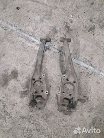 Audi A4 B8 кулак поворотный правый