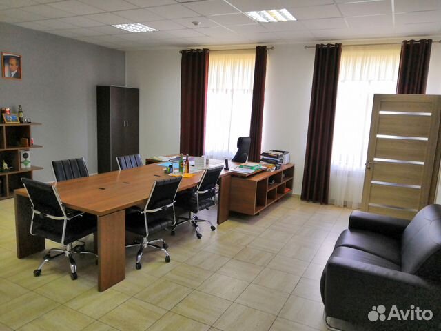 Офисное помещение, 230 м²