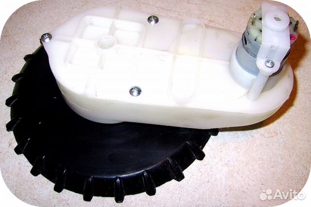 Электропривод от машинки + Колёсики для р-моделей